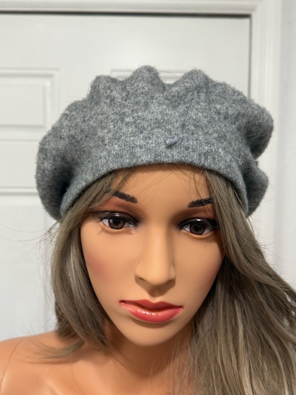 Gray Wool Beret - Classic Women's Hat